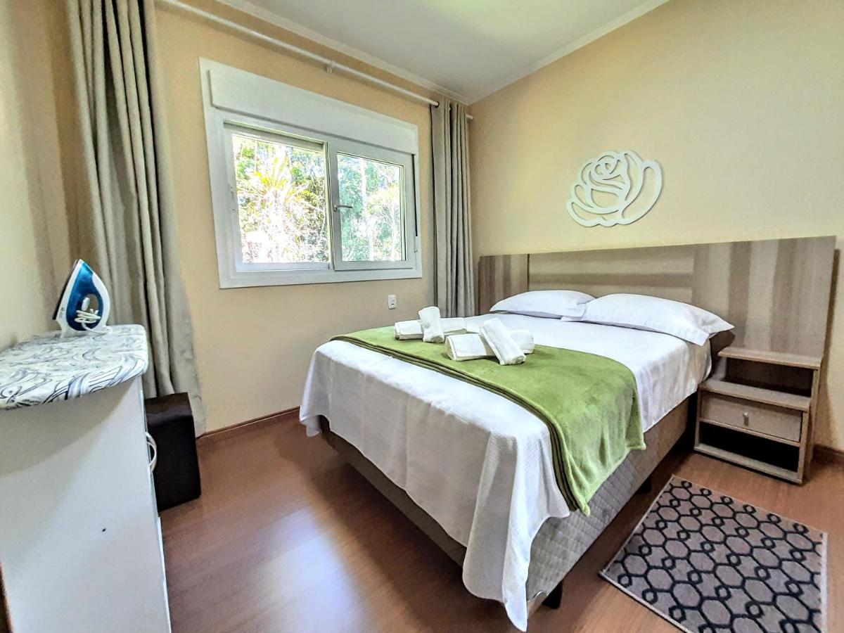 Apartamento Refugio Do Ipe Em Gramado - Proximo Ao Lago Negro Bagian luar foto